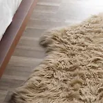 102- Intimate Home
